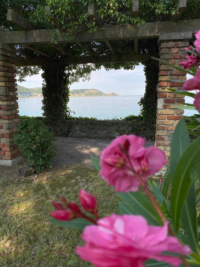 Vila Tartini Strunjan Bagian luar foto