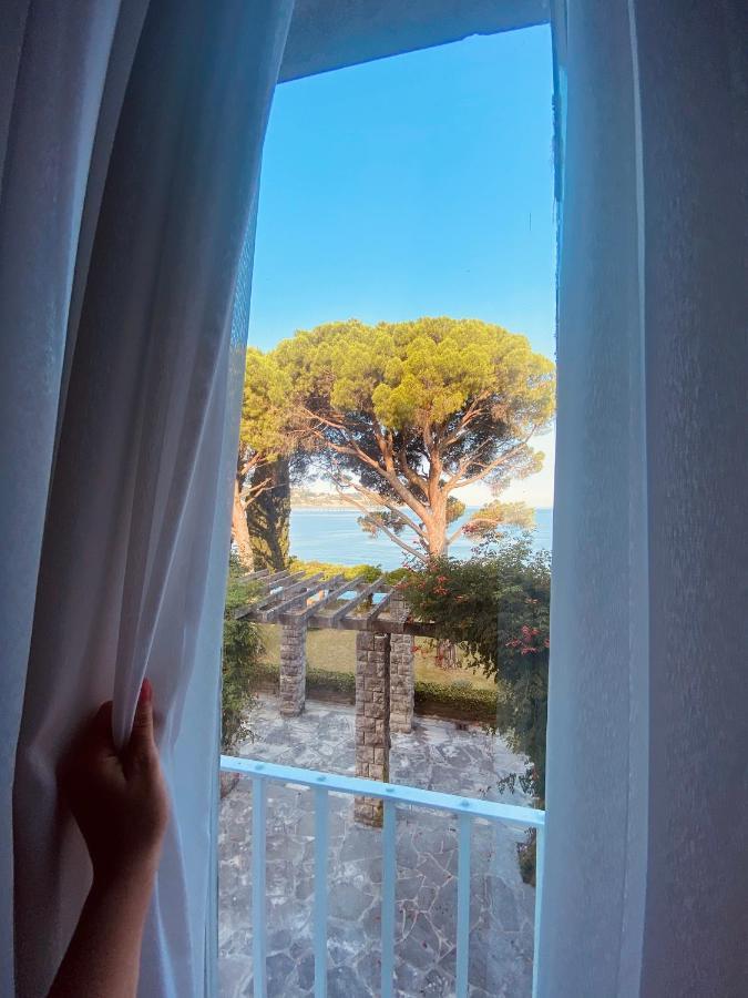 Vila Tartini Strunjan Bagian luar foto
